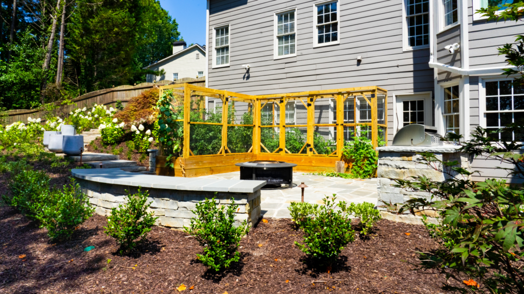 outdoor kitchen