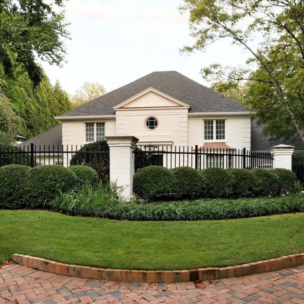curbside of elegant home in Atlanta